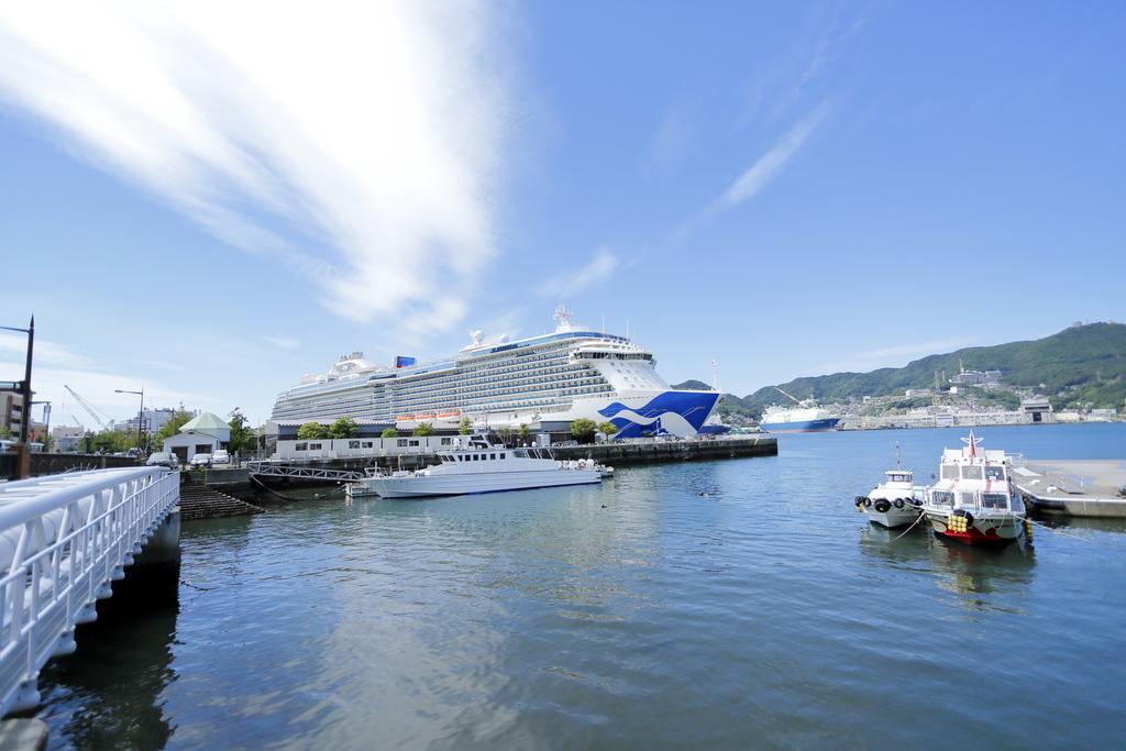 Hotel Monterey Nagasaki Exteriör bild