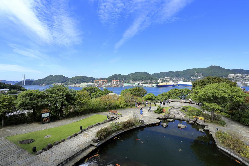 Hotel Monterey Nagasaki Exteriör bild